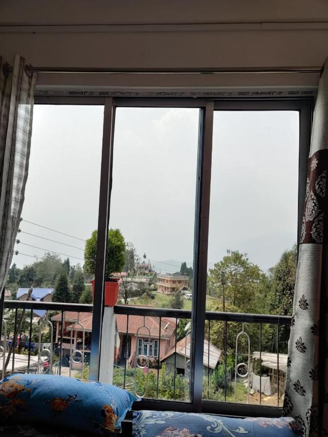 Ajit Homestay, Darjeeling Дарджилинг Экстерьер фото